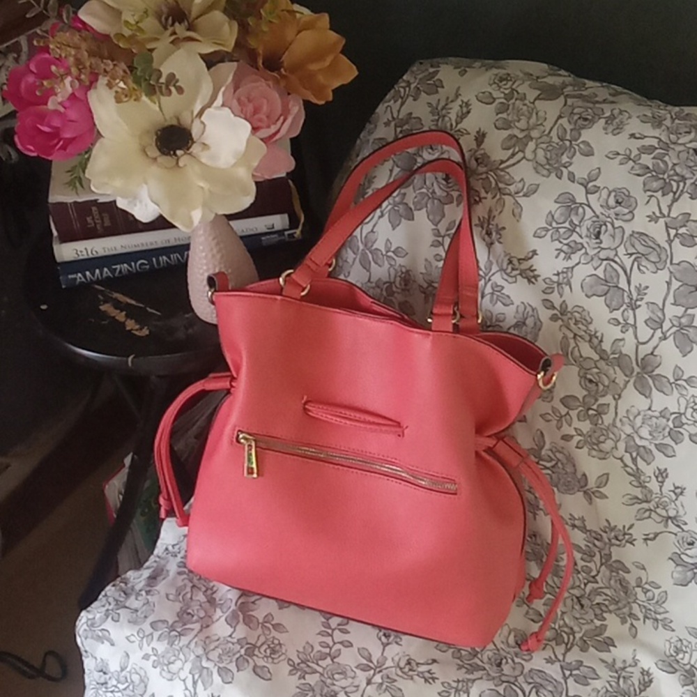 Neiman Marcus Handbag - Picture 6 of 16
